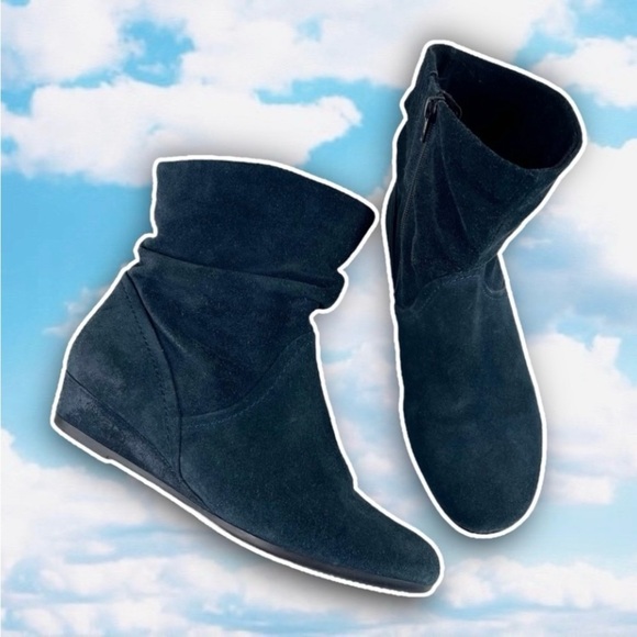 ❤️ GABOR Slouchy Wedge Ankle Booties Navy Blue Suede Fairycore Boho Lagenlook - Picture 1 of 11